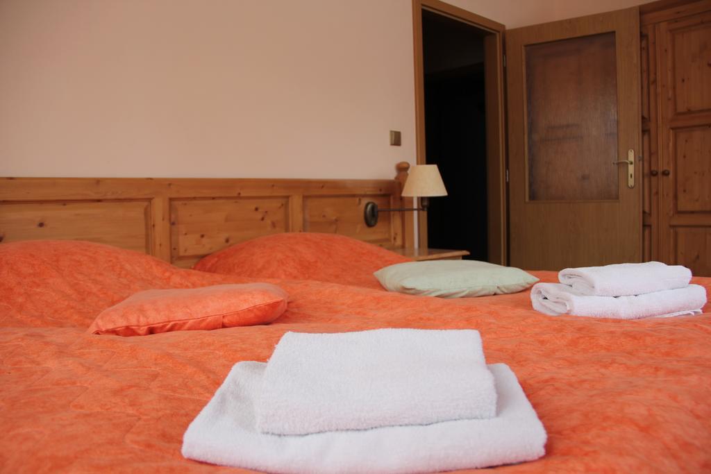 Wellness Hotel Harrachovka Esterno foto