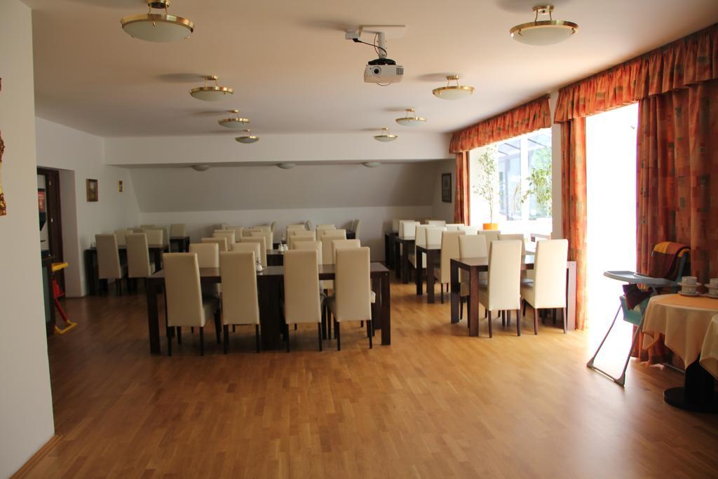 Wellness Hotel Harrachovka Esterno foto